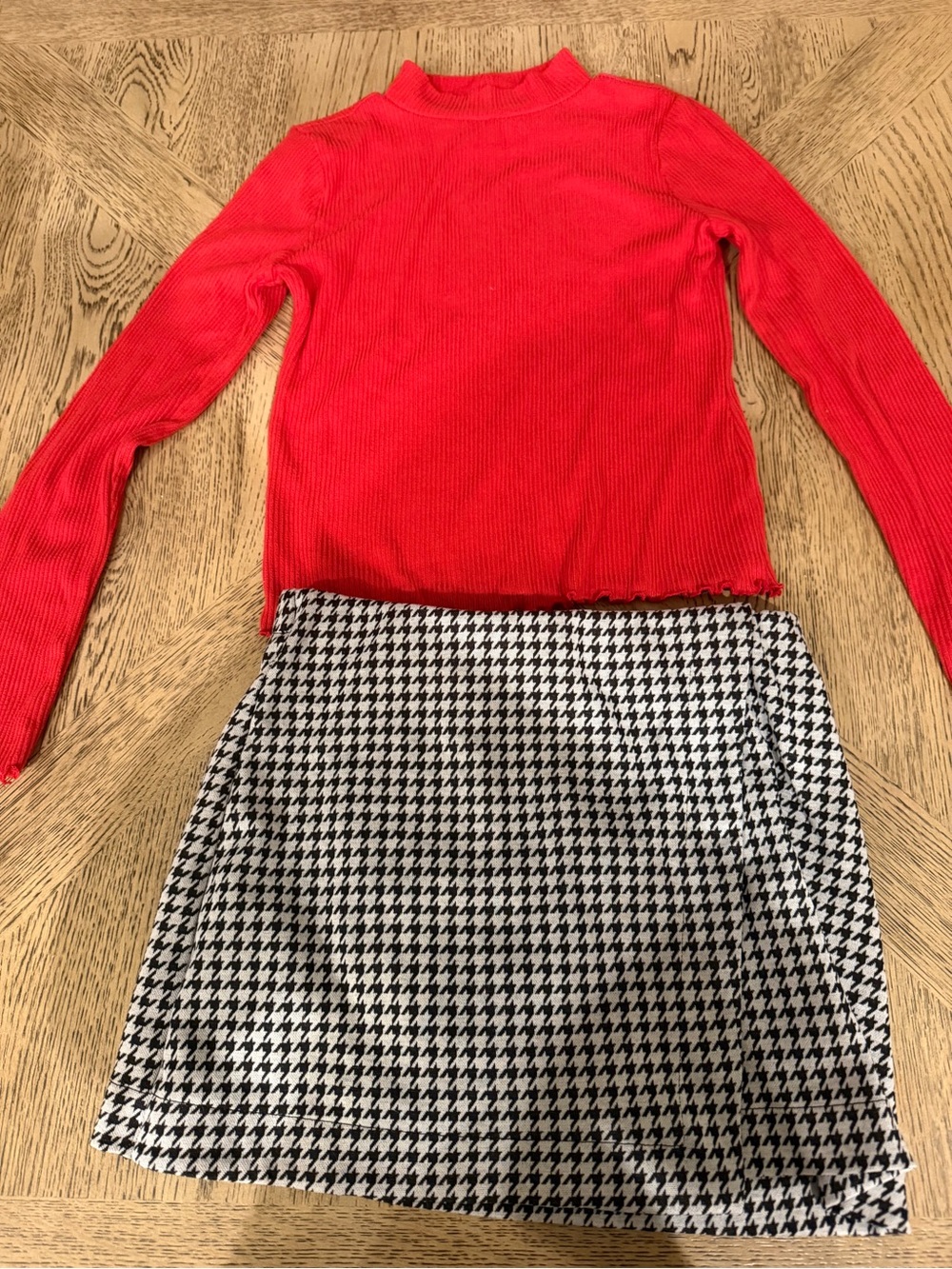 Red Ribbed Long Sleeve Top with Houndstooth Skirt